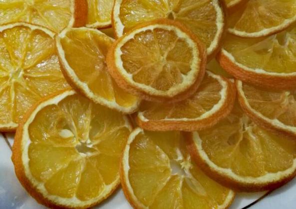 خواص انواع میوه خشک پرتقال تامسون