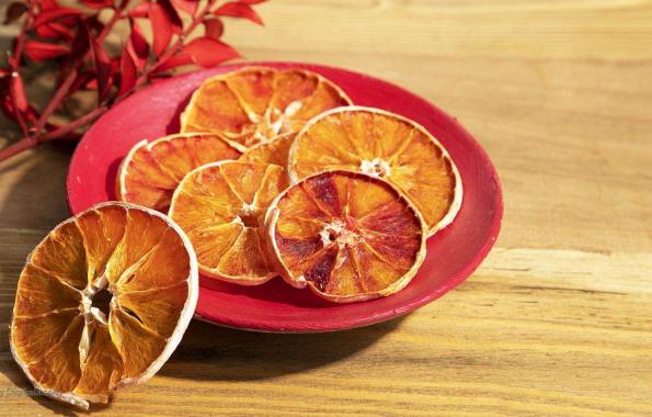 علت قرمز بودن پرتقال خشک مازندران